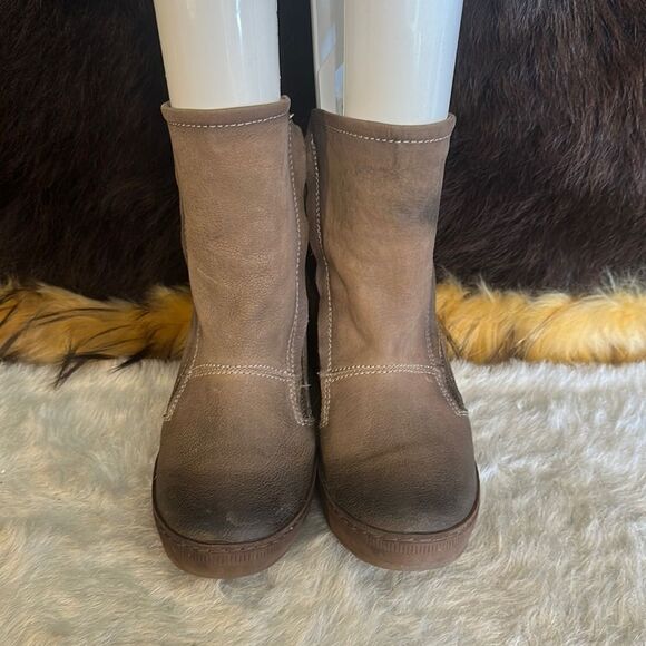 Sundance booties 36 (2000A) - Picture 1 of 7